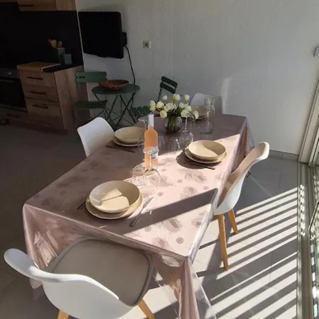 Sopraland 514, T2 Renove Avec Piscine Pour 4 Personnes Lejlighed